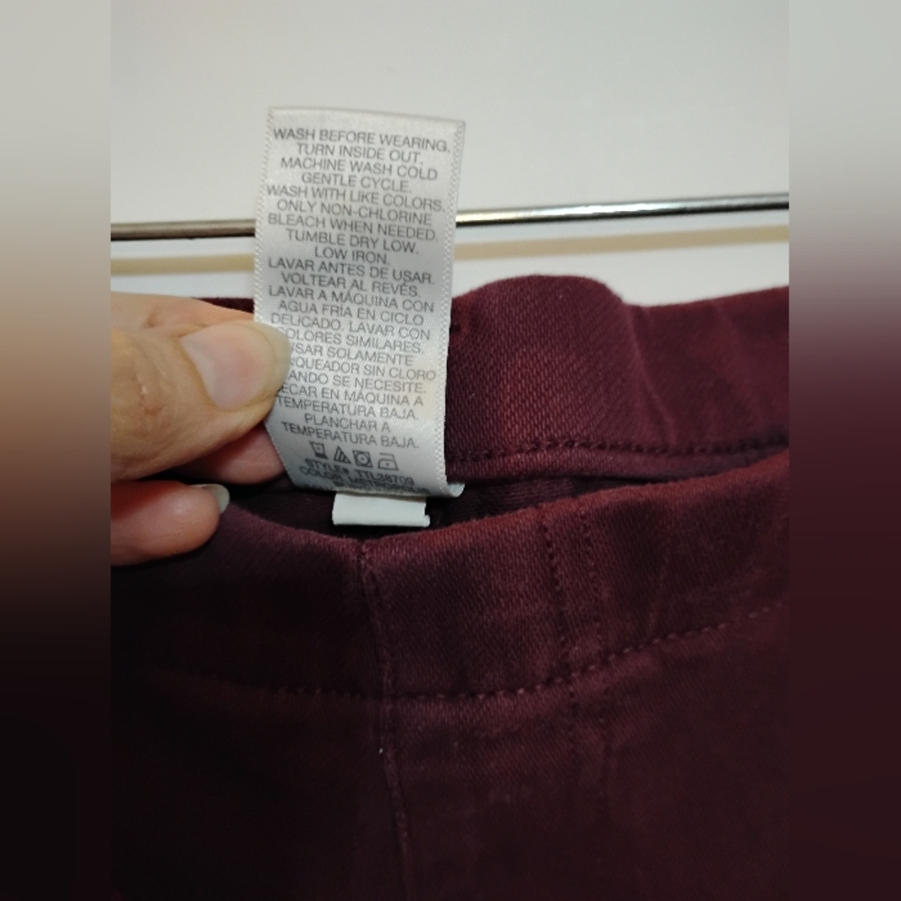 Stylish Burgundy PULL-ON Pants TIME AND TRUE XL/XG (16/18) STRETCHY Cotton-Poly - Picture 3 of 8